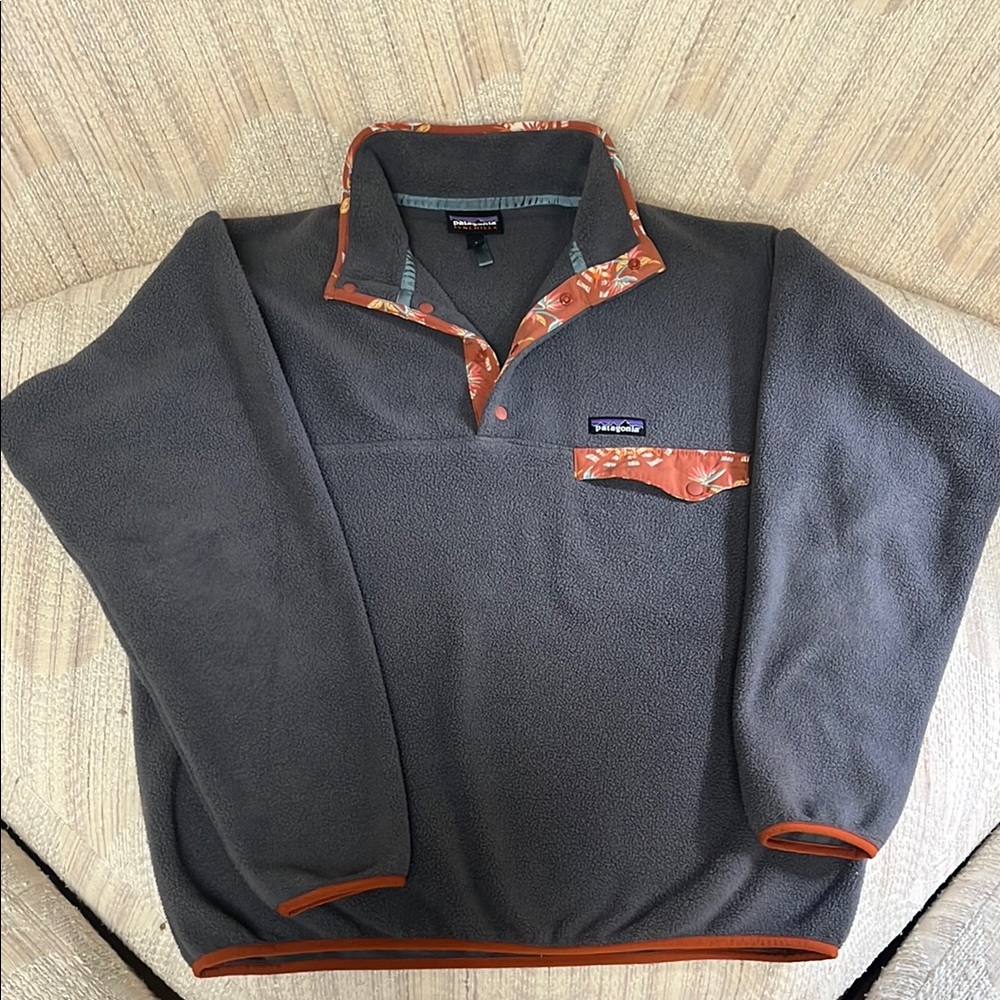 Unisex Patagonia Synchilla Pullover Size Large